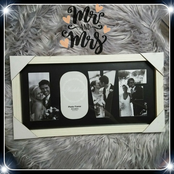 Other - Beautiful wedding day photo frame